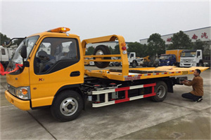 迎泽区哪里有拖车服务