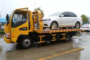 迎泽区附近拖车救援24小时服务热线